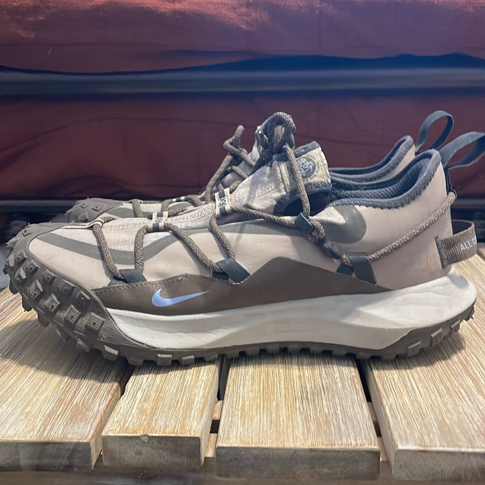 Nike ACG trail shoes size 10